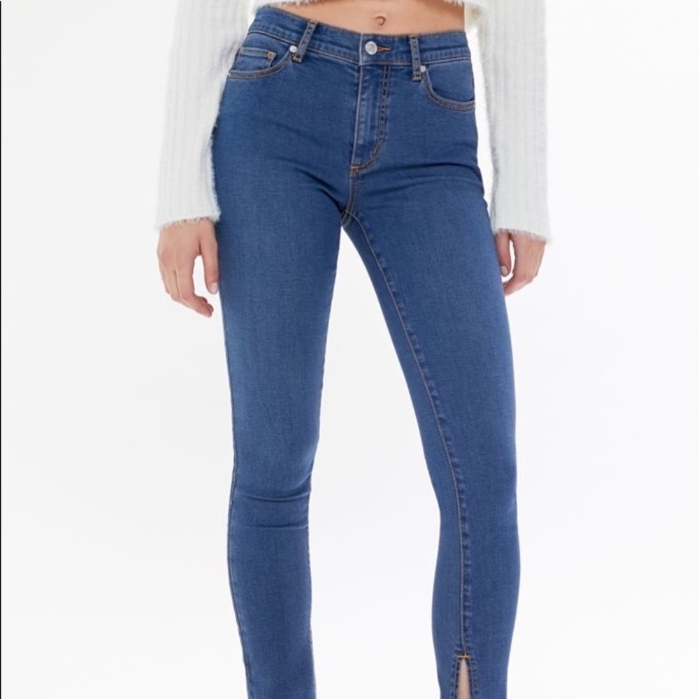 Urban Outfitters Twig Mid-Rise Jeans (26)